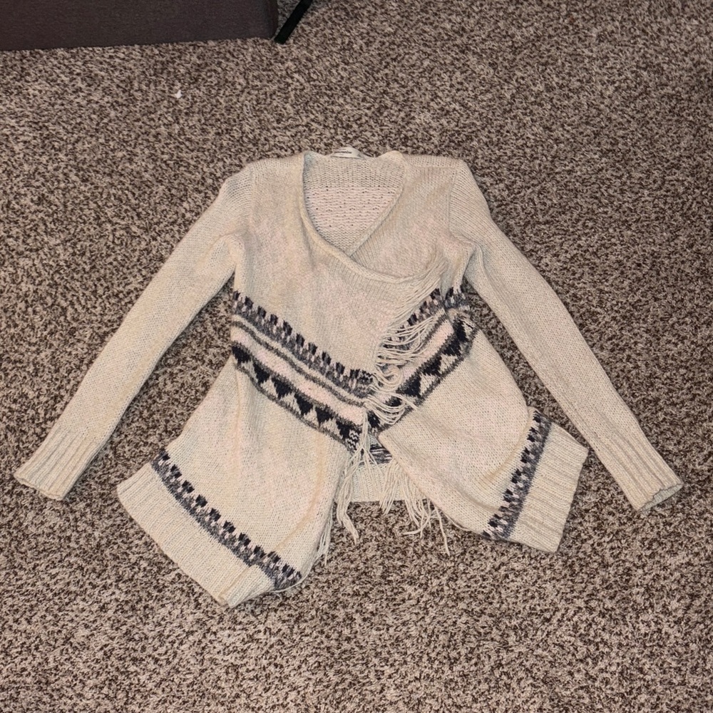 Abercrombie & Fitch Cream and Gray Cardigan